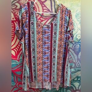 Bobbie Brooks pattern shirt with back details.